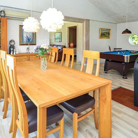 Amazing Home In Blavand With Sauna Exterior foto